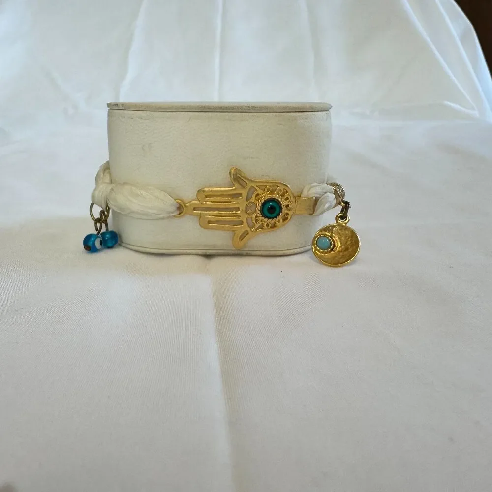 Hamsa Hand & Evil Eye Charm Bracelet - Picture 3 of 5